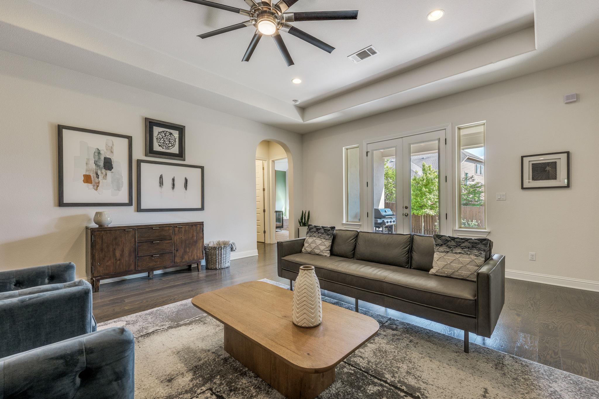 18613 Rio Chama LN
