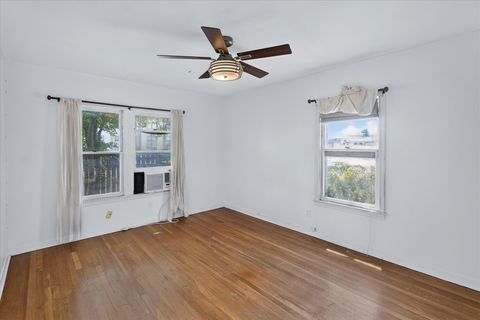 Tiny photo for 5701 Link Ave, Austin, TX 78752 (MLS # 3357109)