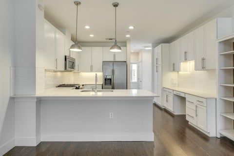 Photo of 2801 Dulce LN #721, Austin, TX 78704 (MLS # 9206868)