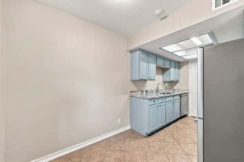 Tiny photo for 2600 Penny LN #303, Austin, TX 78757 (MLS # 6192134)