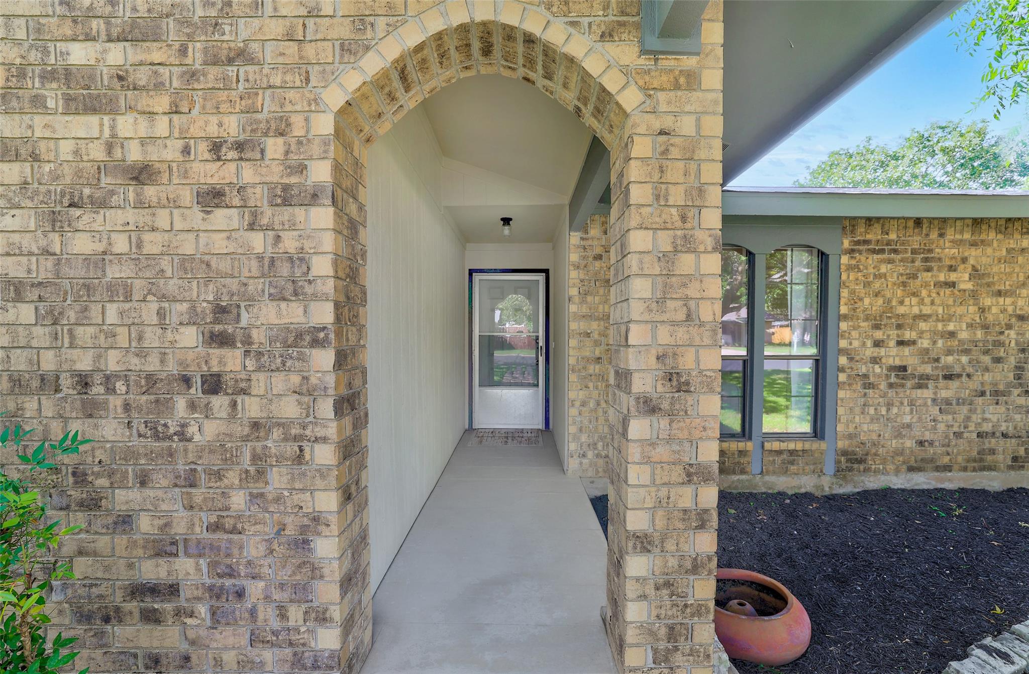 800 River Bend DR