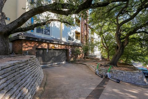 Tiny photo for 3001 Cedar ST #A-208, Austin, TX 78705 (MLS # 7251290)