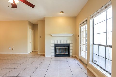 Tiny photo for 3001 Cedar ST #A-208, Austin, TX 78705 (MLS # 7251290)