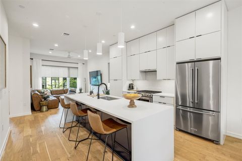 Tiny photo for 410 W Alpine RD #7, Austin, TX 78704 (MLS # 7681995)