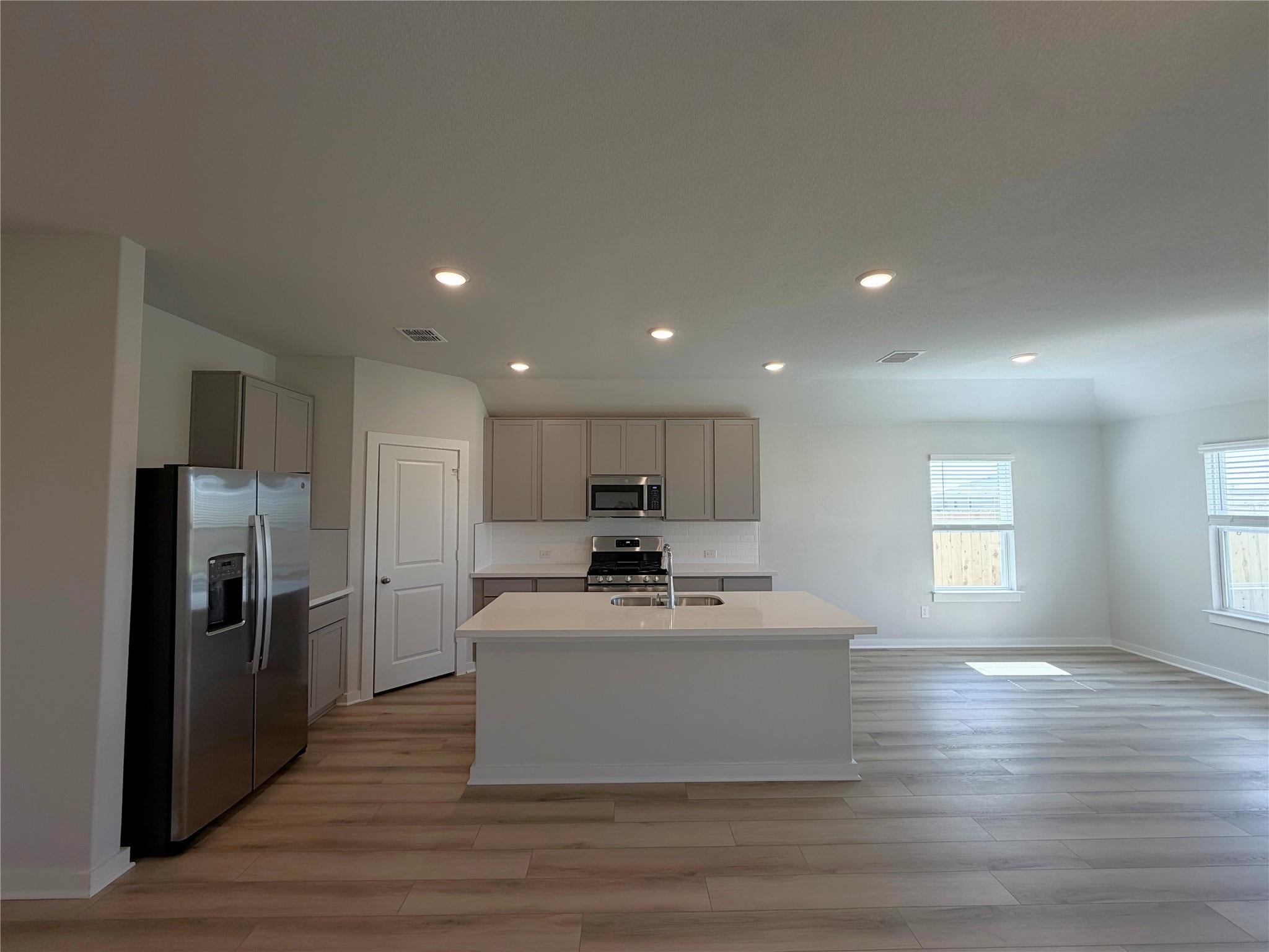 312 Hazy View RD