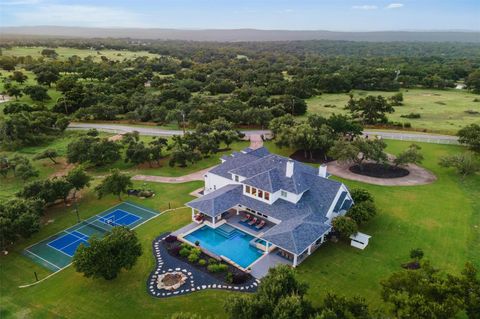 500 Autumn LN Dripping Springs TX 78620