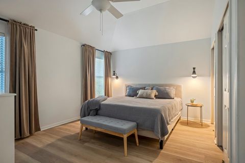 Tiny photo for 612 Colonial Park BLVD, Austin, TX 78745 (MLS # 5418901)