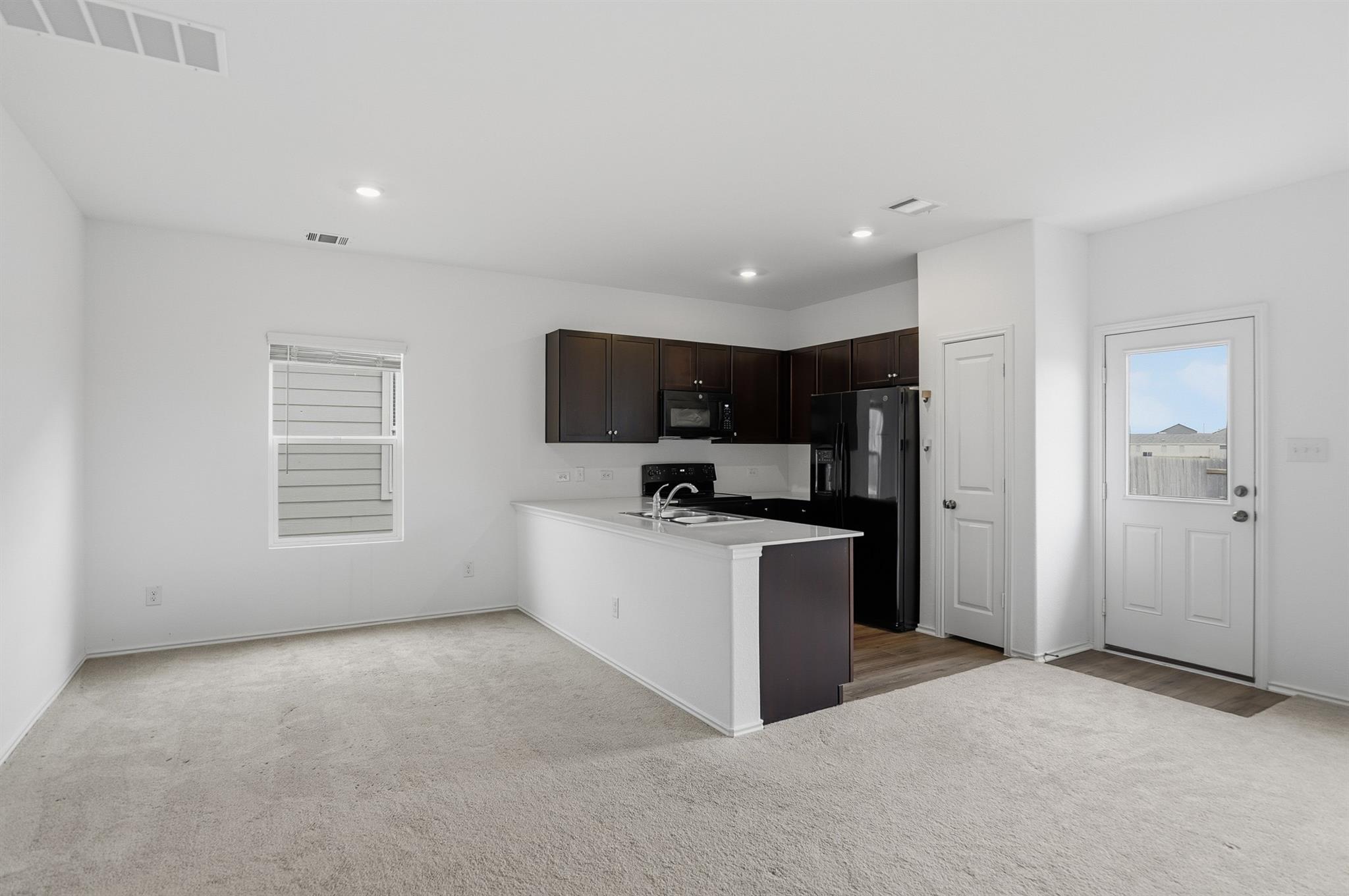 908 Rancho Del Cielo LOOP