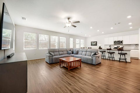 Tiny photo for 10221 Buster DR, Austin, TX 78748 (MLS # 8180828)