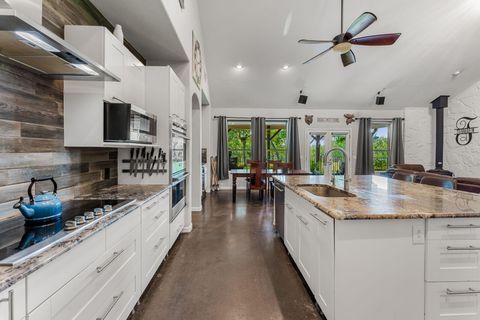4204 Arthur CIR Leander TX 78641
