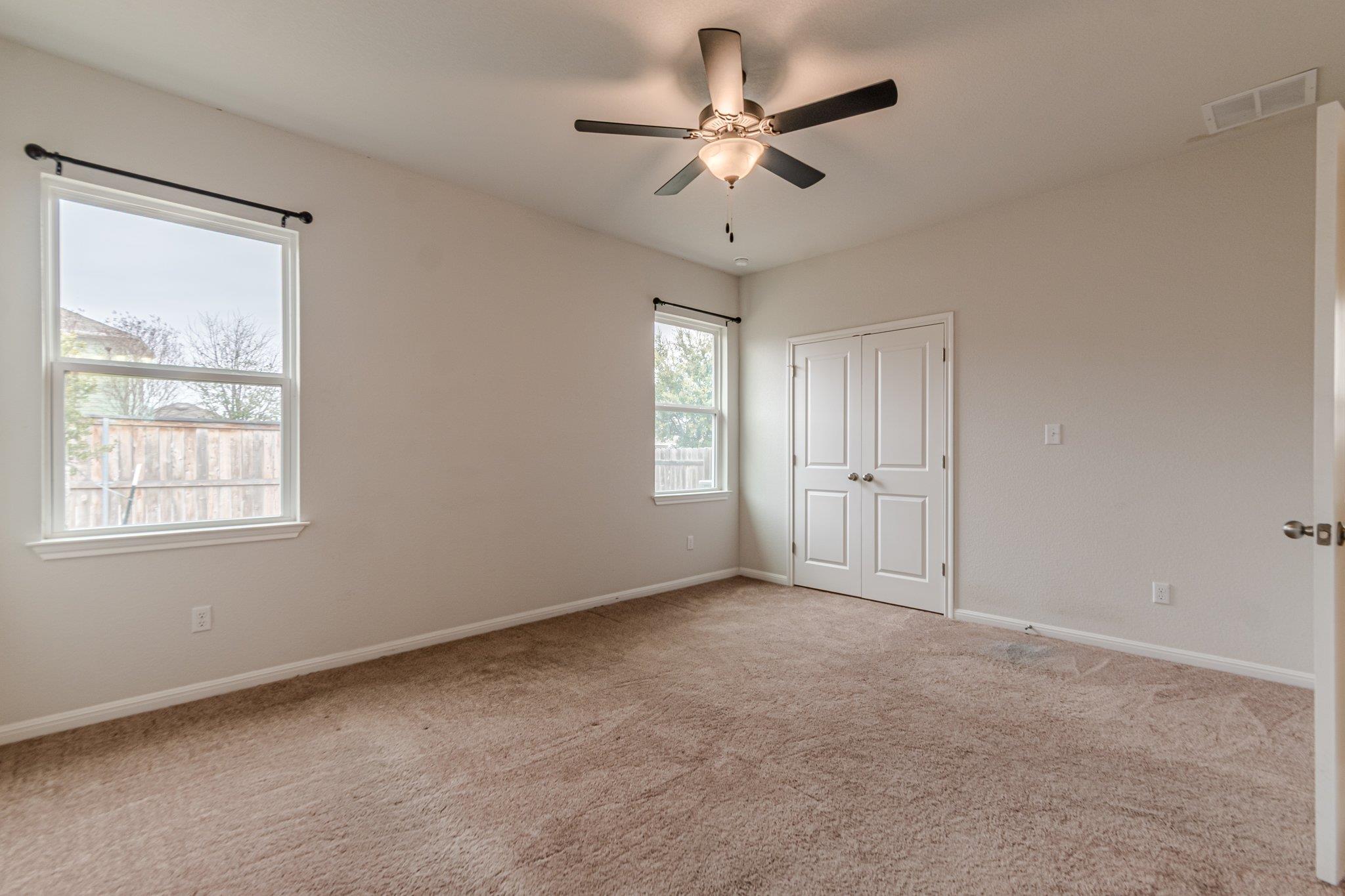 1064 Esplanade PKWY