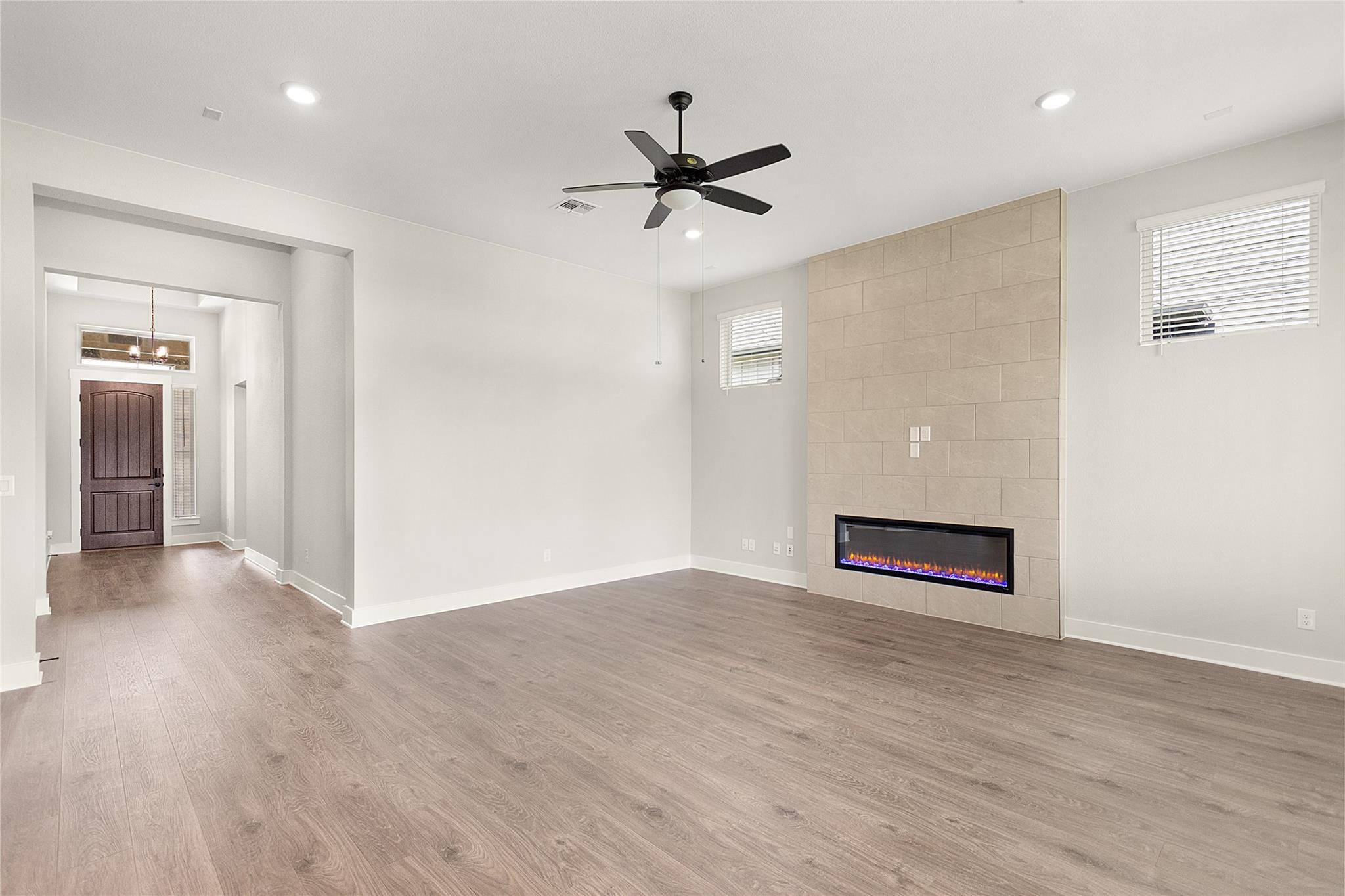 1014 Painted Horse DR