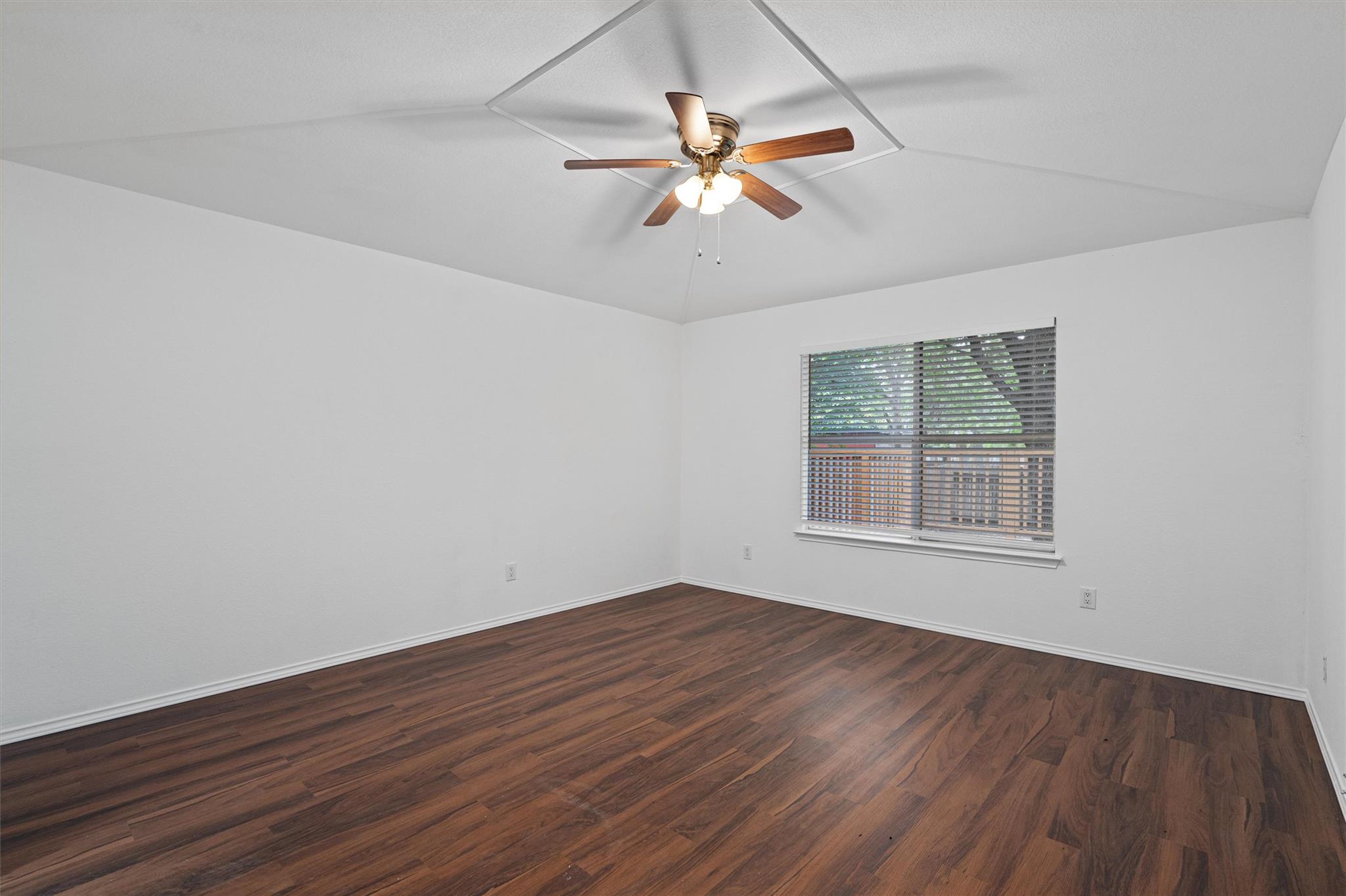 Round Rock, Texas 78664, United States, 3 Bedrooms Bedrooms, ,2 BathroomsBathrooms,Residential,Active,170017