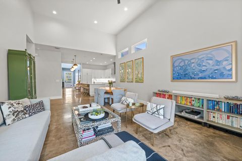 Photo of 4110 Idlewild RD #B, Austin, TX 78731 (MLS # 5074925)