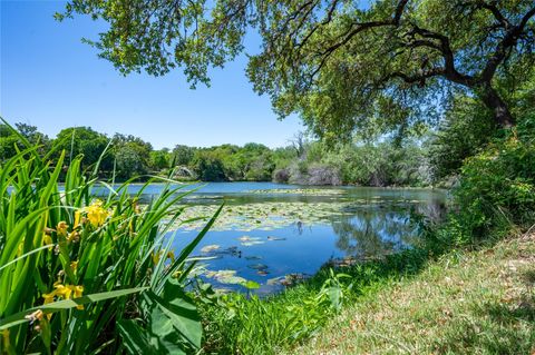 15 Chandon LN Lakeway TX 78734