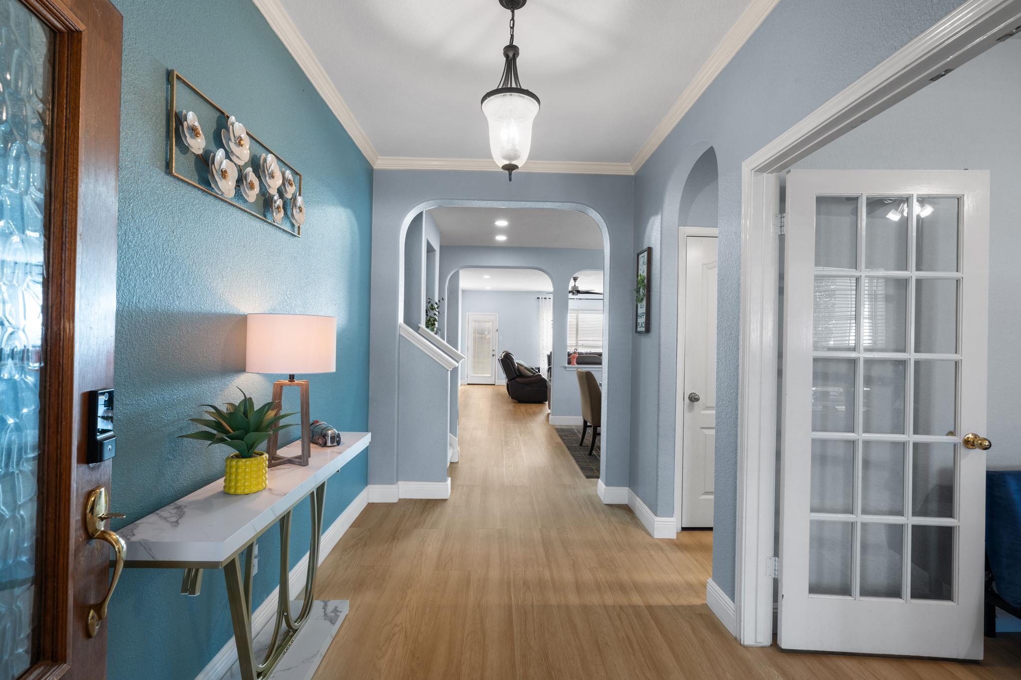 1300 Walnut CV
