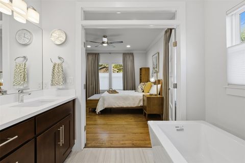 Tiny photo for 4404 Speedway, Austin, TX 78751 (MLS # 1876448)