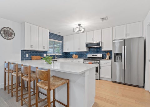 Photo of 6008 Smith Oak TRL, Austin, TX 78749 (MLS # 4561307)
