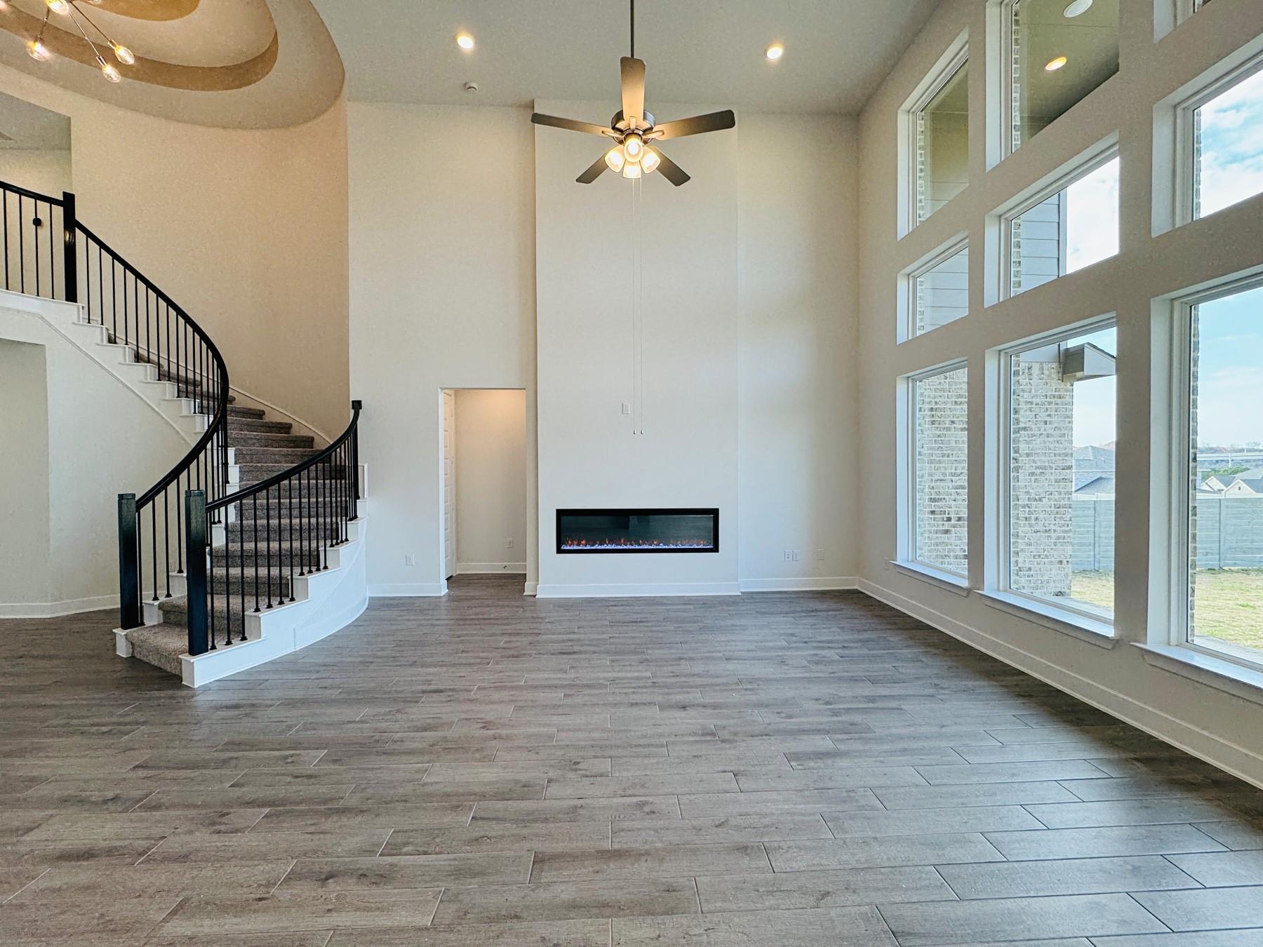 908 Violet Sunset DR
