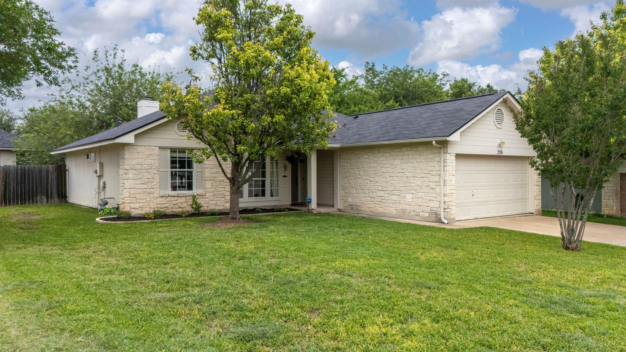 215 Crystal Knoll BLVD