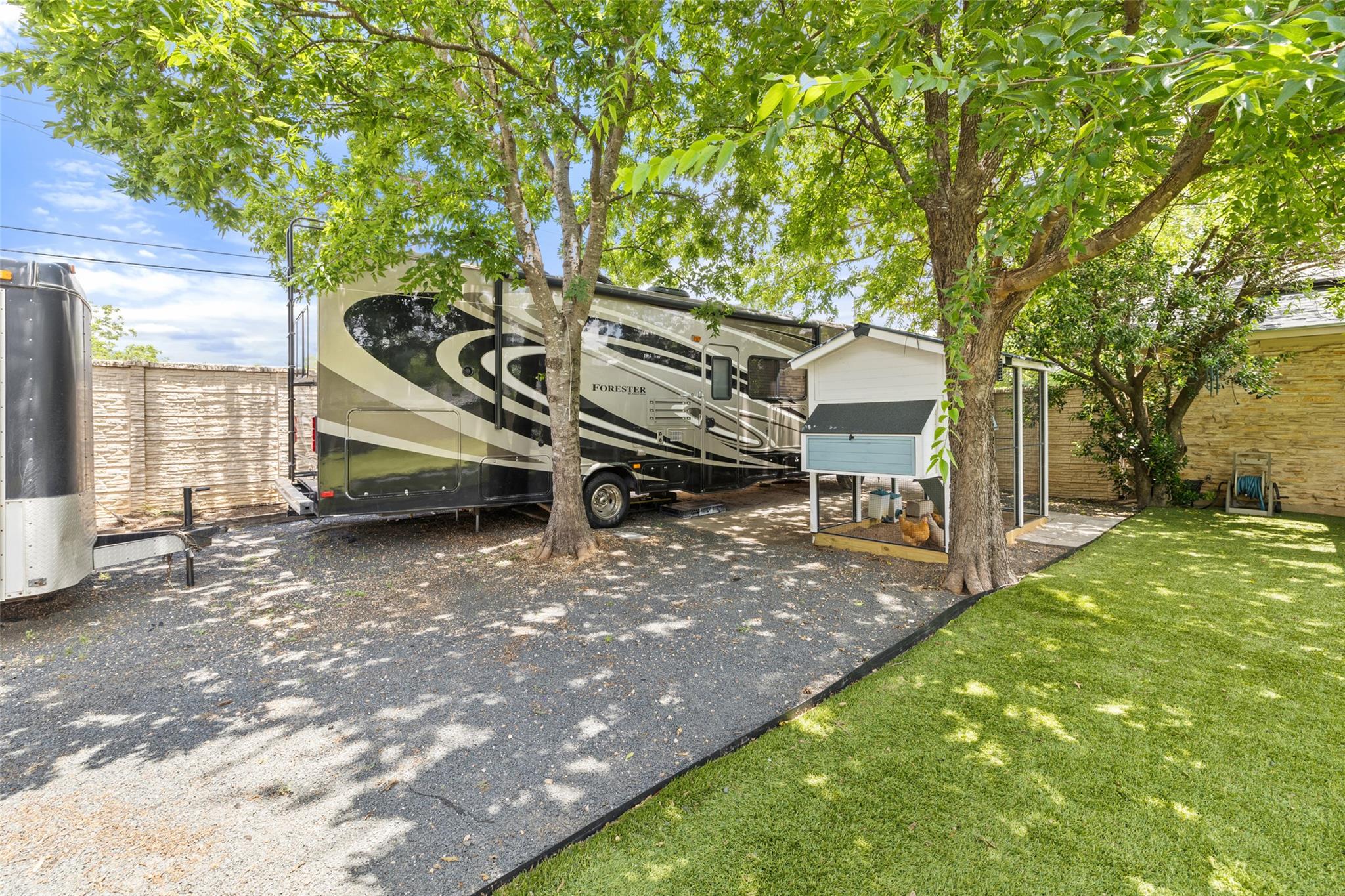 510 Heather DR