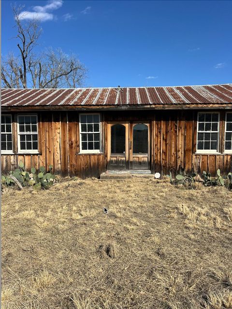 17662 N US 87 Highway Fredericksburg TX 78624