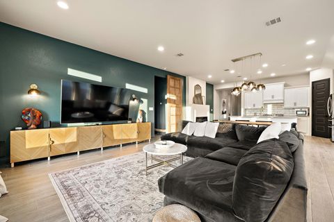 Tiny photo for 16608 Christina Garza DR, Manor, TX 78653 (MLS # 6745209)