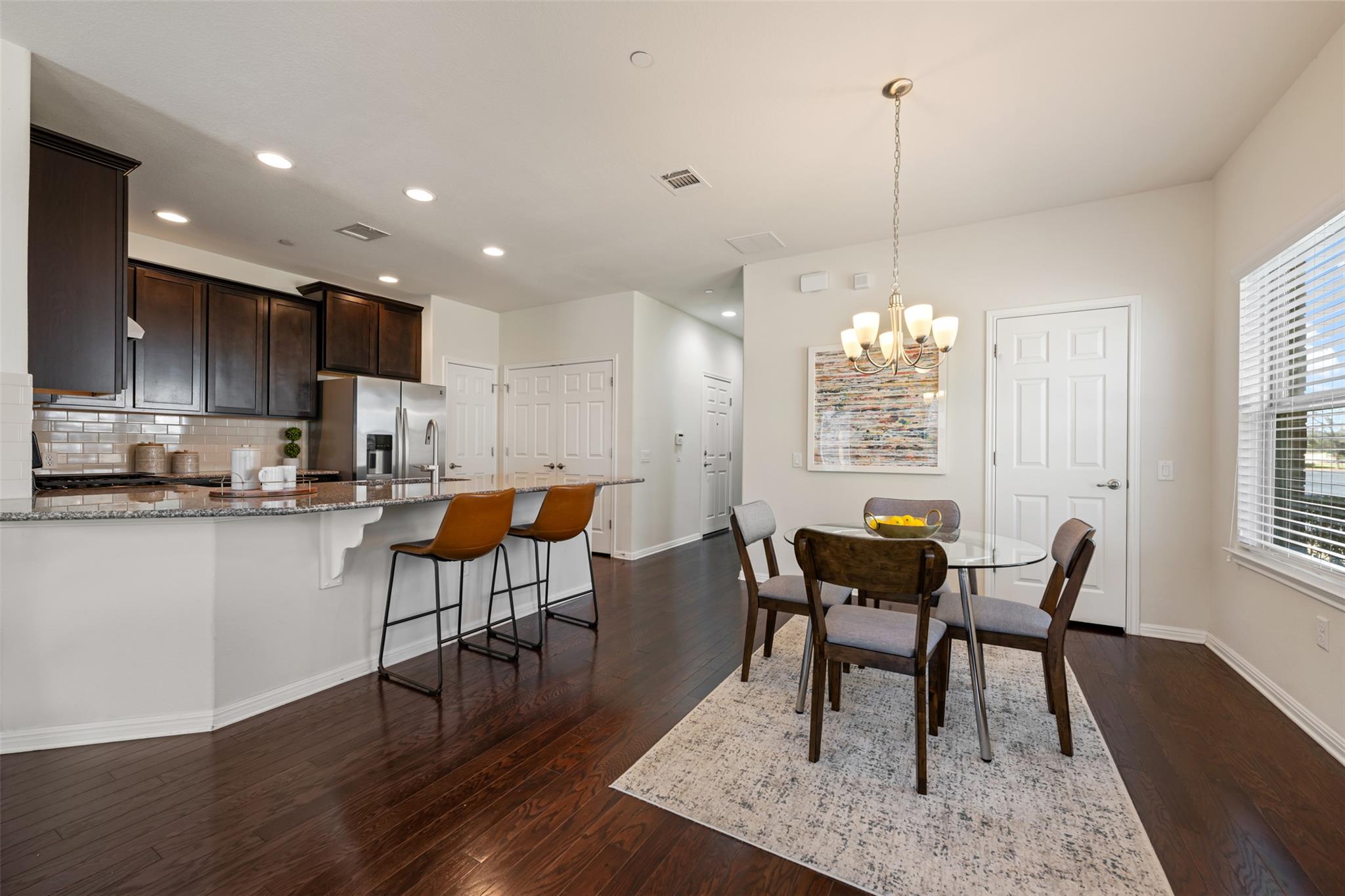 2304 S Lakeline BLVD 564