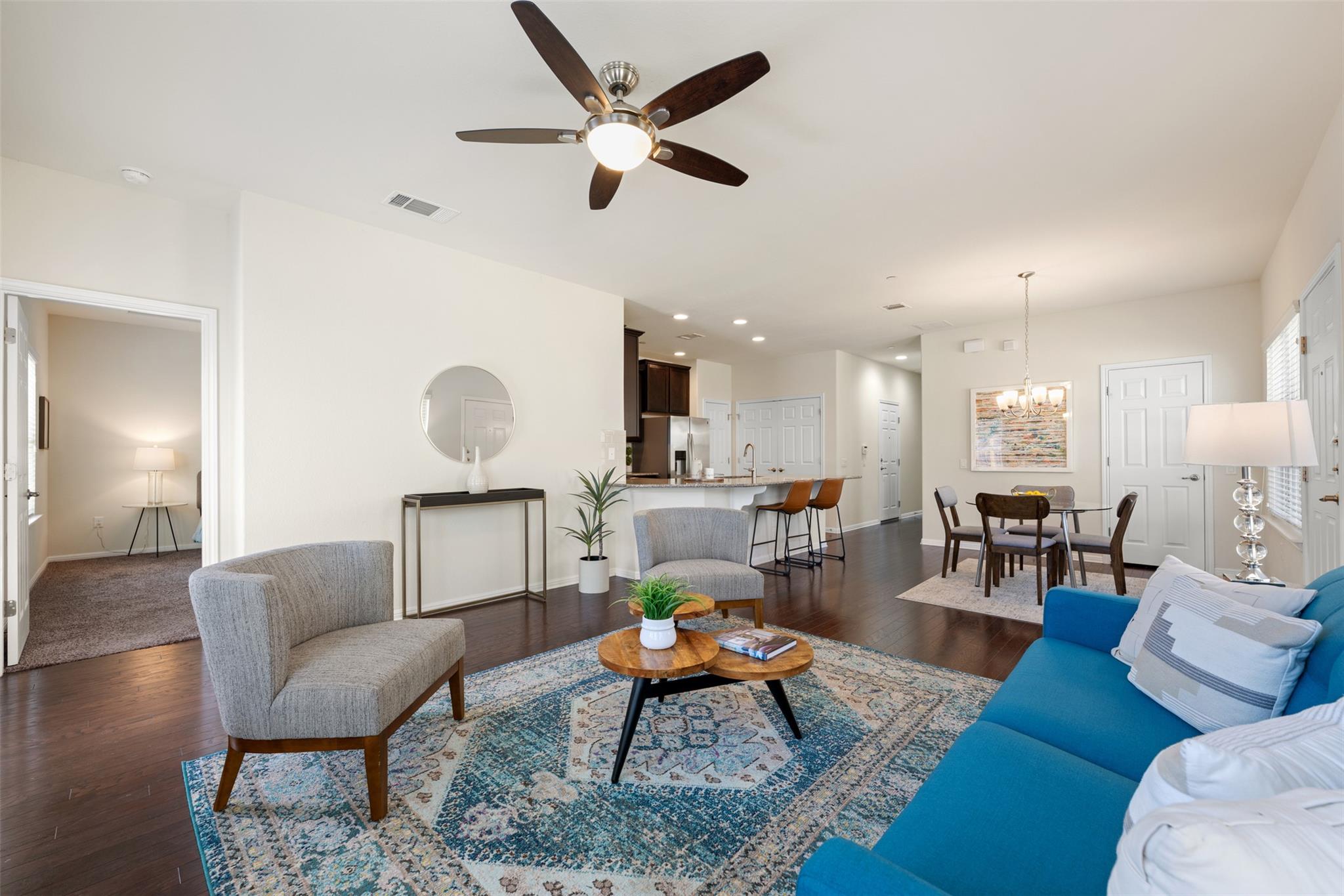 2304 S Lakeline BLVD 564