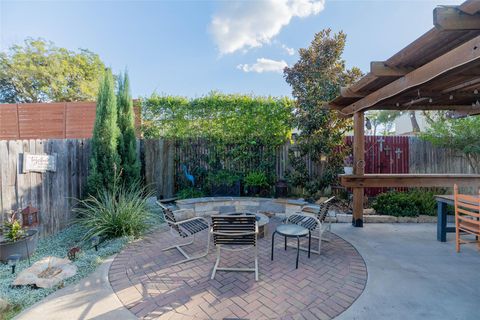 Tiny photo for 2009 Garretts WAY, Manchaca, TX 78652 (MLS # 8445027)