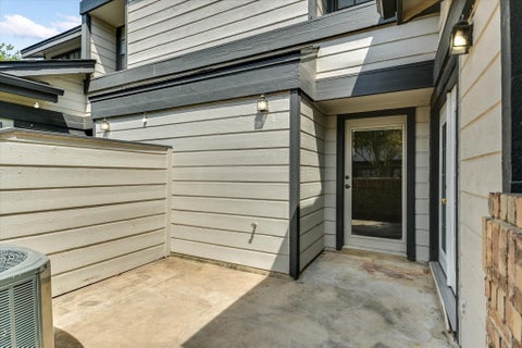 Tiny photo for 1748 Ohlen RD #37, Austin, TX 78757 (MLS # 1952373)