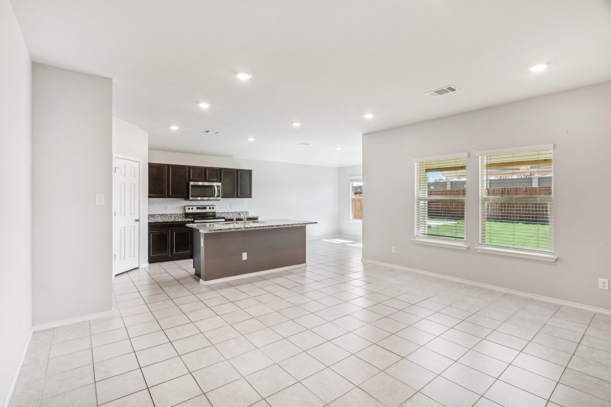 9701 Kensley Rose DR