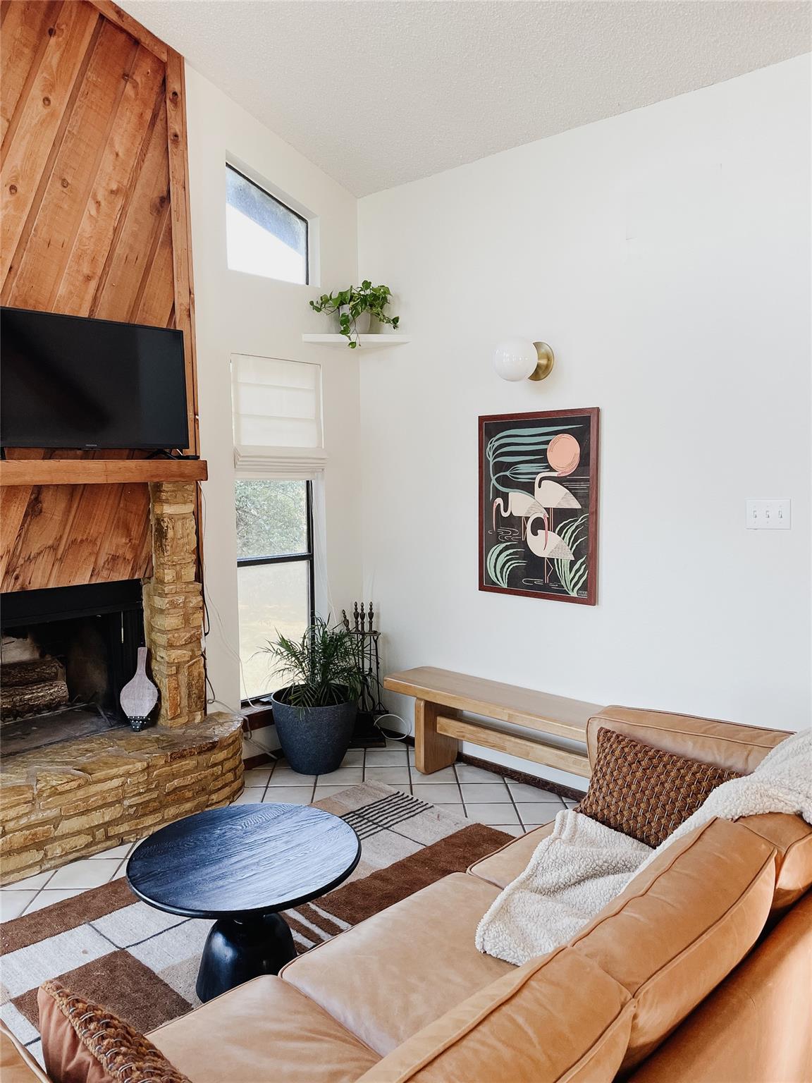 334 Coventry RD