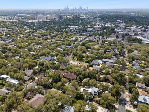 Tiny photo for 5600 Jim Hogg Ave #B, Austin, TX 78756 (MLS # 6916992)