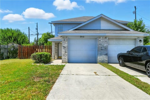 Photo of 2410 Royal Crest CIR, Killeen, TX 76549 (MLS # 6458994)