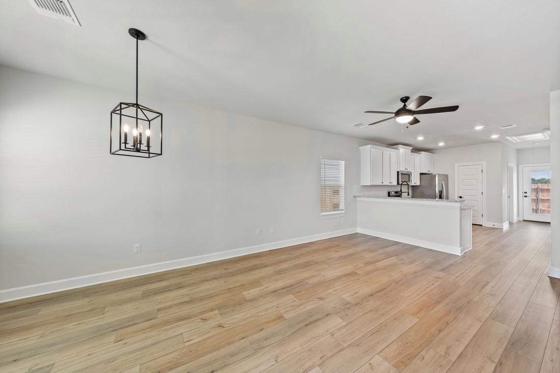 9316 Gladsome PATH