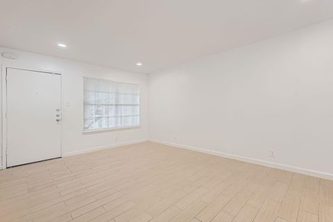 Tiny photo for 300 Crockett ST #115, Austin, TX 78704 (MLS # 2970817)