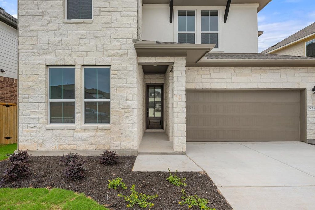 Photo of 531 Darley Oak Drive DR, Dripping Springs, TX 78620 (MLS # 1392202)