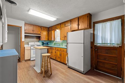 Tiny photo for 2000 Cedar Ave, Austin, TX 78722 (MLS # 4990589)