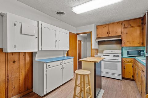 Tiny photo for 2000 Cedar Ave, Austin, TX 78722 (MLS # 4990589)