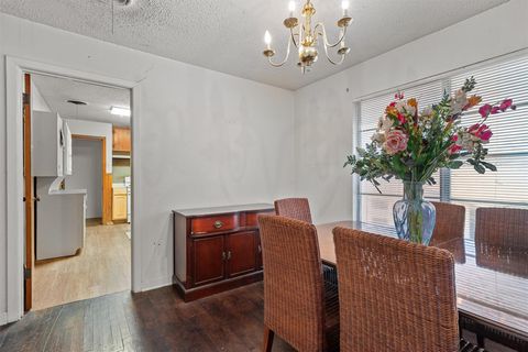 Tiny photo for 2000 Cedar Ave, Austin, TX 78722 (MLS # 4990589)