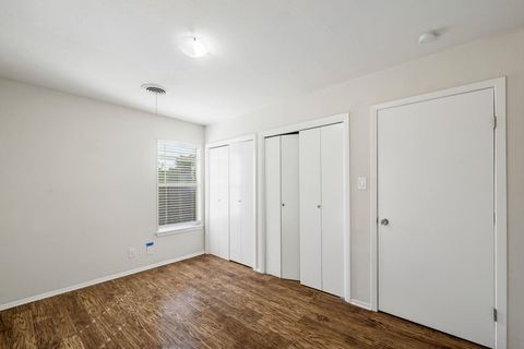 Tiny photo for 4701 SYLVANDALE DR #1, Austin, TX 78745 (MLS # 1585183)