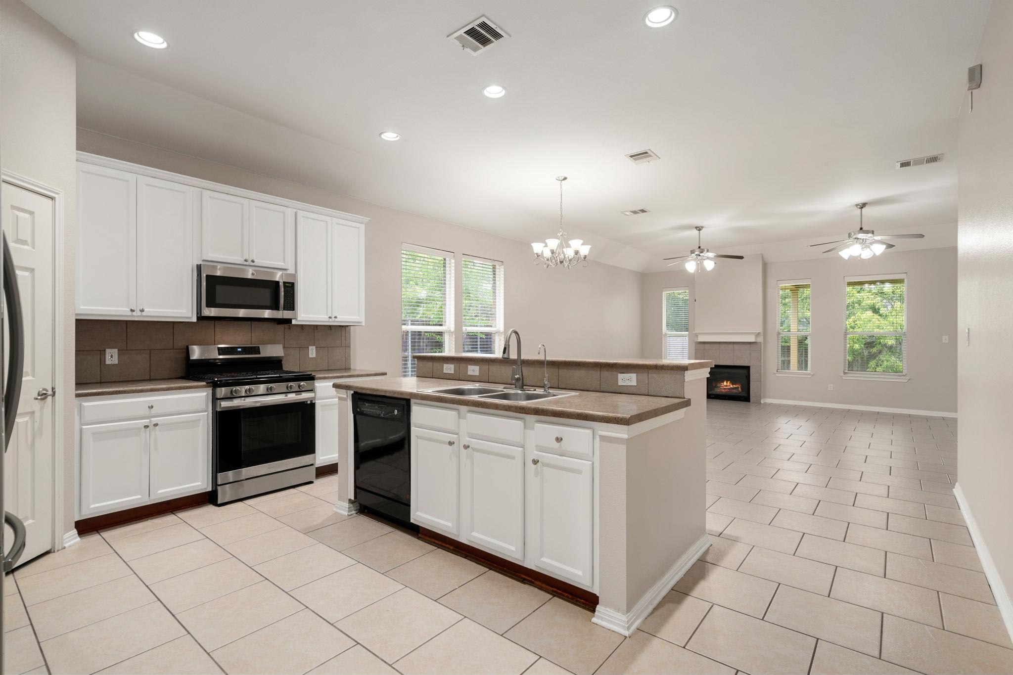 216 Cherry Laurel DR