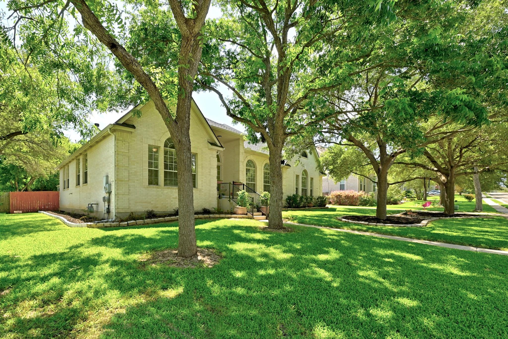 3032 Indigo Trail