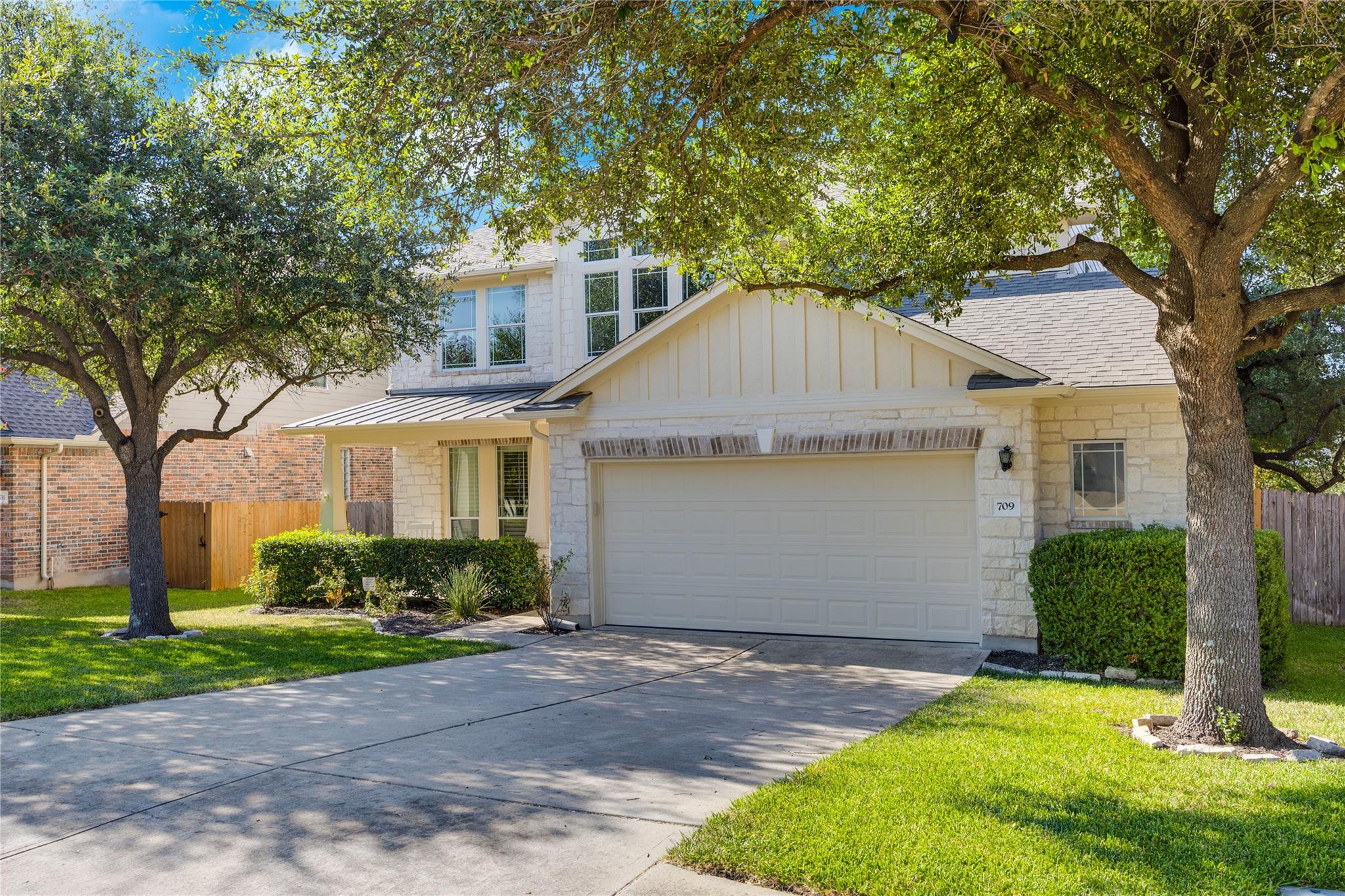 709 S Frontier LN
