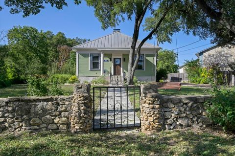 Tiny photo for 1603 Taylor Gaines ST, Austin, TX 78741 (MLS # 5971460)