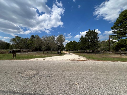 361 LAURA LN, BASTROP, TX 78602 - Image e76c5e8bcd8b760ae098dca1557fba1e/1102122285