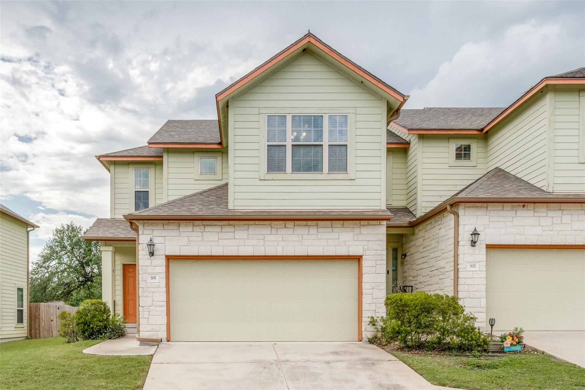 2410 Great Oaks DR 301