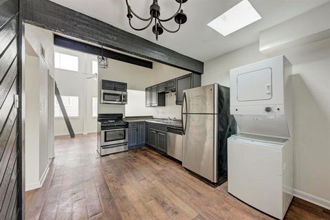Photo of 1010 W 23rd ST #2, Austin, TX 78705 (MLS # 6923772)