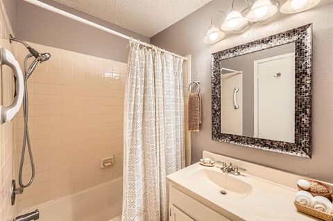 Tiny photo for 11901 Swearingen DR #30, Austin, TX 78758 (MLS # 9162377)